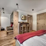 Ξενοδοχείο Alpenhof